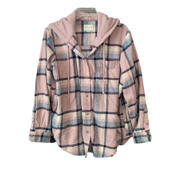 American Eagle Outfitters Tops - American Eagle Plaid Hooded Flannel 💖 2 for $40💖